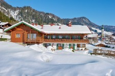 titel-lh-westfassade-winter-RiW-dorfkirche.jpg